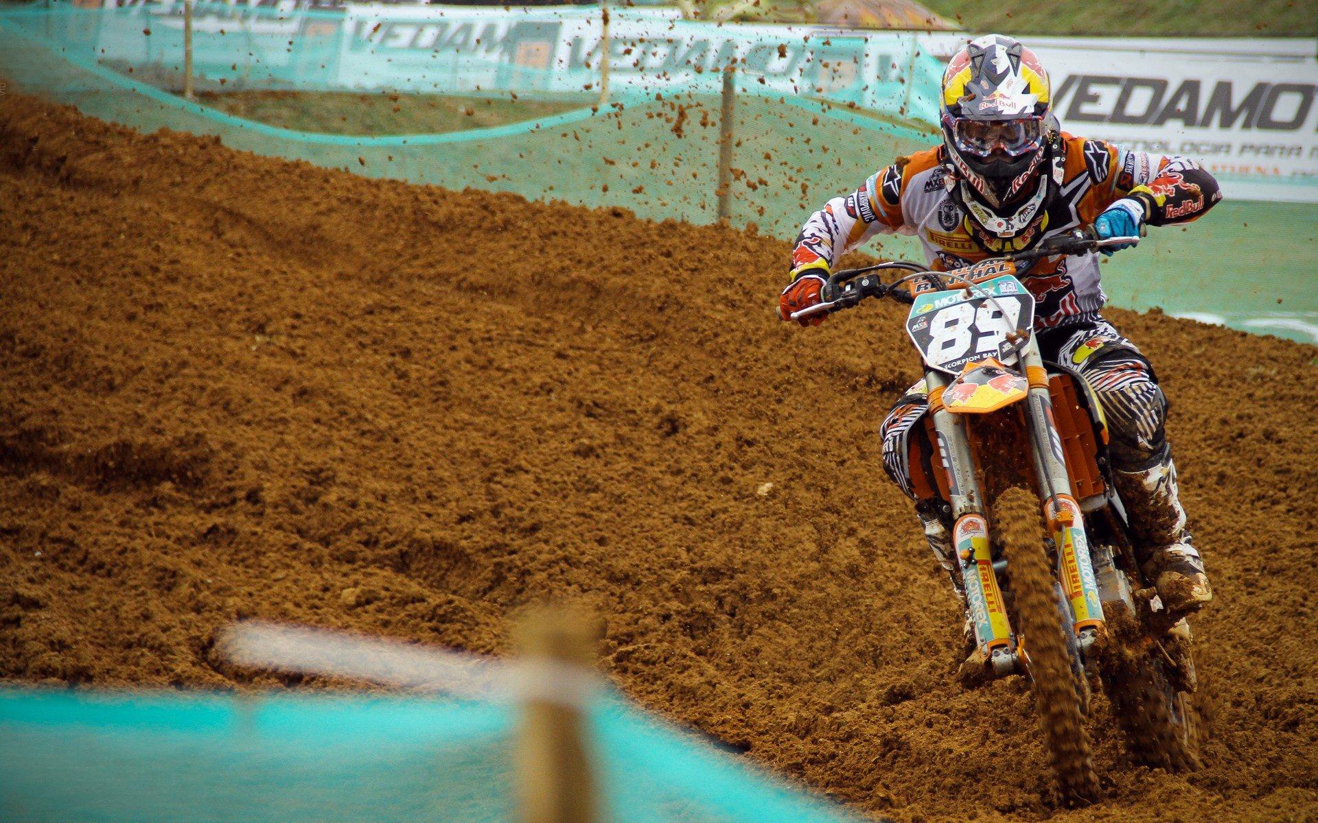 菲尔克鲁格不满吉拉西加盟引更衣室波澜 马竞伺机而动欲捡漏